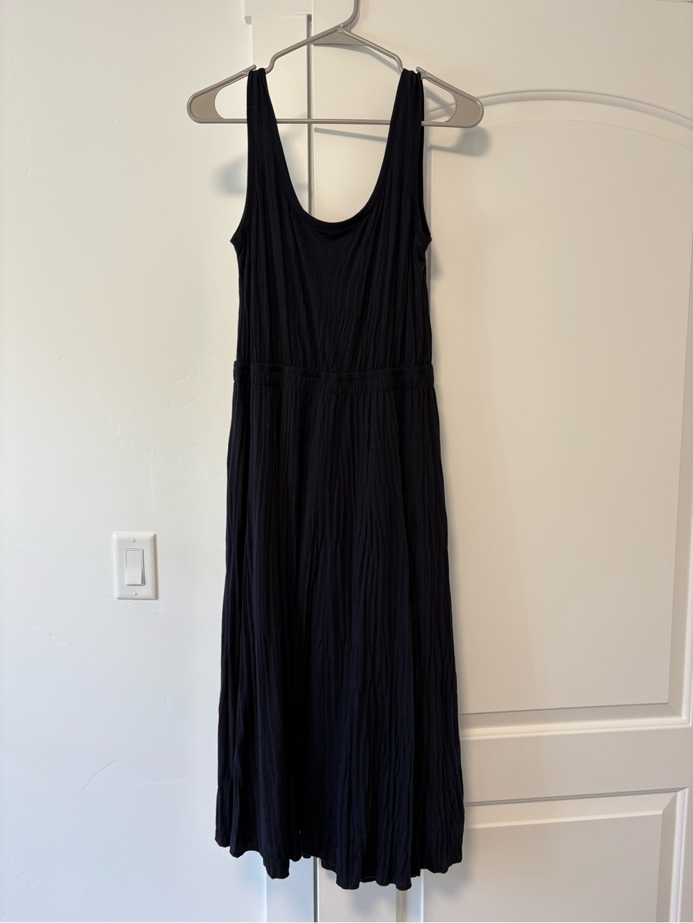 Vince Black Scoop-Neck Maxi Dress